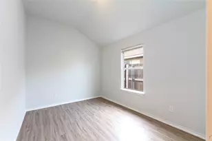 3928 Orcas St, Fort Worth, TX 76106 - Photo 13