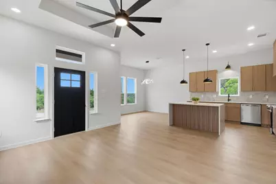 2703 Brazos River Drive, Granbury, TX 76048 - Photo 5