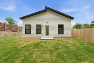 2703 Brazos River Dr, Granbury, TX 76048 - Photo 33