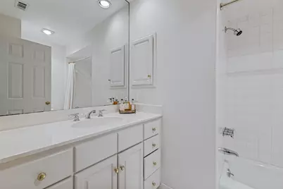 5803 Redwood Court, Dallas, TX 75209 - Photo 23