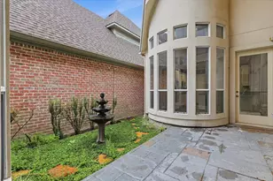 11831 Brookhill Ln, Dallas, TX 75230 - Photo 39