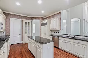 11831 Brookhill Ln, Dallas, TX 75230 - Photo 15