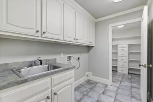 11831 Brookhill Ln, Dallas, TX 75230 - Photo 37