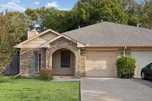 1613 19th St, Plano, TX 75074 - Photo 1
