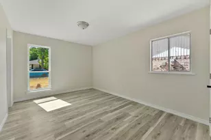 4910 Frontier Rd, Garland, TX 75043 - Photo 15