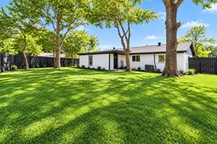 4910 Frontier Rd, Garland, TX 75043 - Photo 21