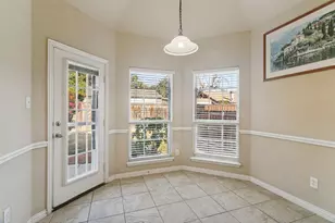 1429 Wellesley Dr, Lewisville, TX 75067 - Photo 9
