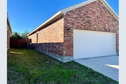 672 Crestridge Drive, Lavon, TX 75166 - Photo 3