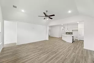 14526 Jemison St, Pilot Point, TX 76258 - Photo 9