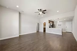 1325 White Sand Dr, Pelican Bay, TX 76020 - Photo 5