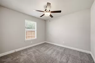 1325 White Sand Dr, Pelican Bay, TX 76020 - Photo 17