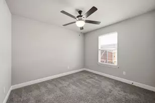 1325 White Sand Dr, Pelican Bay, TX 76020 - Photo 21