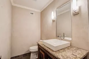 3701 W 5th St, Fort Worth, TX 76107 - Photo 15