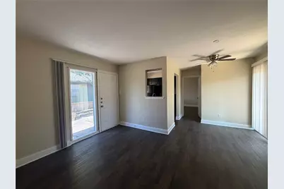 901 Redbird Drive, Irving, TX 75061 - Photo 11