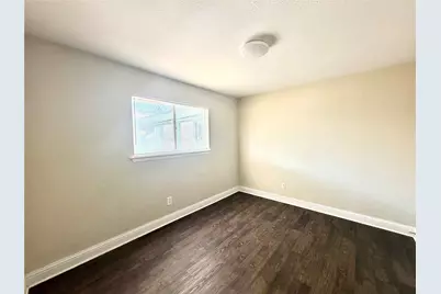 901 Redbird Drive, Irving, TX 75061 - Photo 3