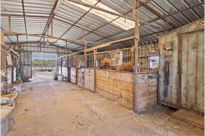 6728 County Road 1090, Corsicana, TX 75110 - Photo 27