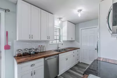 212 Broken Arrow Drive, Lacy Lakeview, TX 76705 - Photo 5