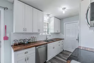 212 Broken Arrow Dr, Lacy Lakeview, TX 76705 - Photo 5