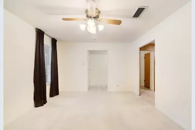 210 31st Street SW, Paris, TX 75460 - Photo 5