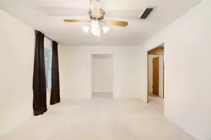 210 31st St SW, Paris, TX 75460 - Photo 5