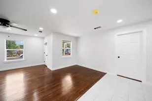 2451 Hudspeth Ave, Dallas, TX 75216 - Photo 9