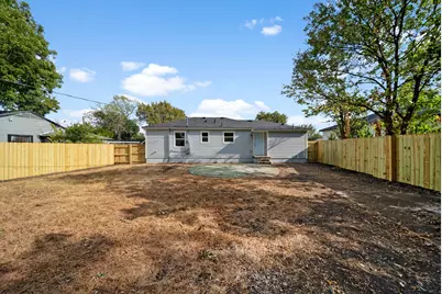 2451 Hudspeth Avenue, Dallas, TX 75216 - Photo 25