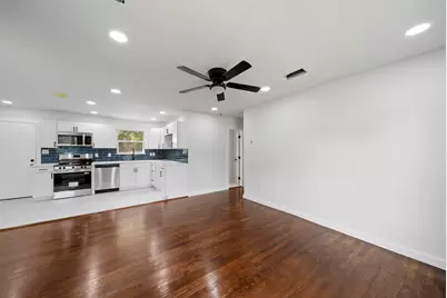 2451 Hudspeth Avenue, Dallas, TX 75216 - Photo 13
