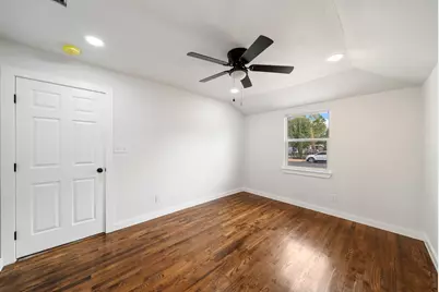 2451 Hudspeth Avenue, Dallas, TX 75216 - Photo 3