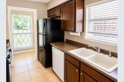 4209 Wingrove Drive, Arlington, TX 76015 - Photo 5