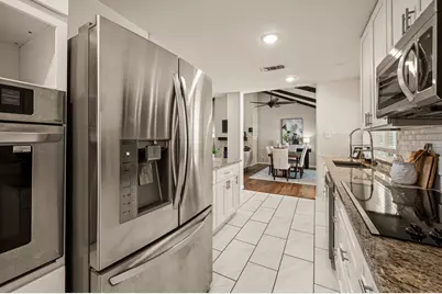 633 Lewis Drive, Hurst, TX 76054 - Photo 15