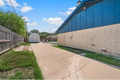 633 Lewis Drive, Hurst, TX 76054 - Photo 33