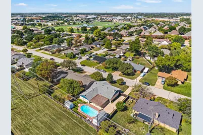 633 Lewis Drive, Hurst, TX 76054 - Photo 35