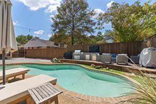 6759 E Mockingbird Ln, Dallas, TX 75214 - Photo 33