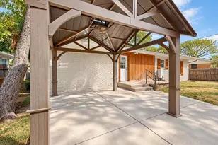 2822 Materhorn Dr, Dallas, TX 75228 - Photo 21
