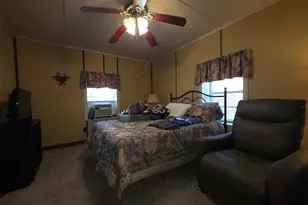 401 S 8th St, Coolidge, TX 76635 - Photo 33