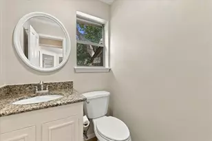 2811 Reedcroft Dr, Farmers Branch, TX 75234 - Photo 25