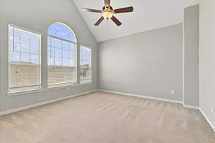 4018 Milan Dr, Irving, TX 75038 - Photo 9