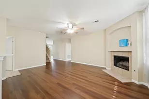 814 White Dove Dr, Arlington, TX 76017 - Photo 9