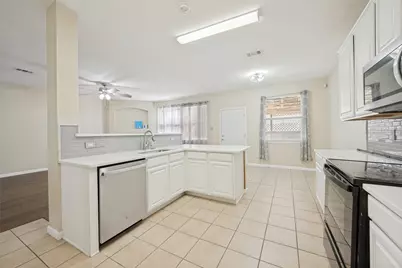 814 White Dove Drive, Arlington, TX 76017 - Photo 11