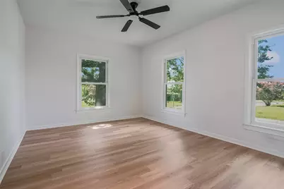 1421 S Scullin Avenue, Denison, TX 75020 - Photo 19