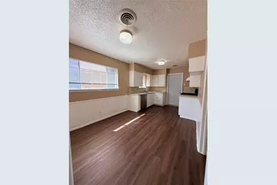 1217 Cordell Street, Denton, TX 76201 - Photo 5