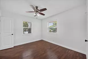 906 Pinedale Ln, Dallas, TX 75241 - Photo 17