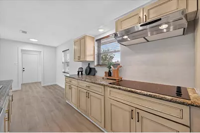 906 Pinedale Lane, Dallas, TX 75241 - Photo 11