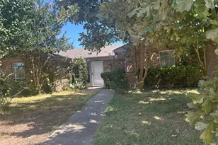 2302 Phoenix Dr, Garland, TX 75040 - Photo 1