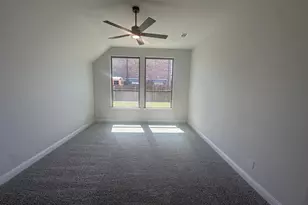 604 Austen Ave, Tioga, TX 76271 - Photo 9