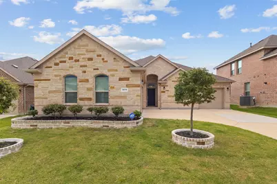 3615 Orchard Street, Grand Prairie, TX 76065 - Photo 1
