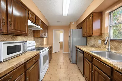2718 Forest Park Dr, Garland, TX 75040 - Photo 9