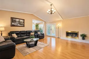 2718 Forest Park Dr, Garland, TX 75040 - Photo 5