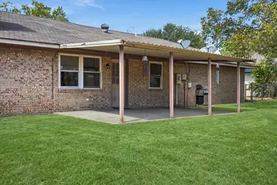 2108 N Village, Bonham, TX 75418 - Photo 21
