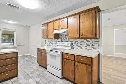 2108 N Village, Bonham, TX 75418 - Photo 9